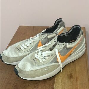 Nike Men's White and Orange Sneakers